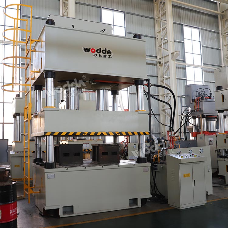 電動三輪車前臉拉伸液壓機 電動三輪車前臉拉伸液壓機