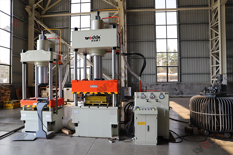 200噸不銹鋼蓋板拉伸液壓機 200噸不銹鋼蓋板拉伸液壓機