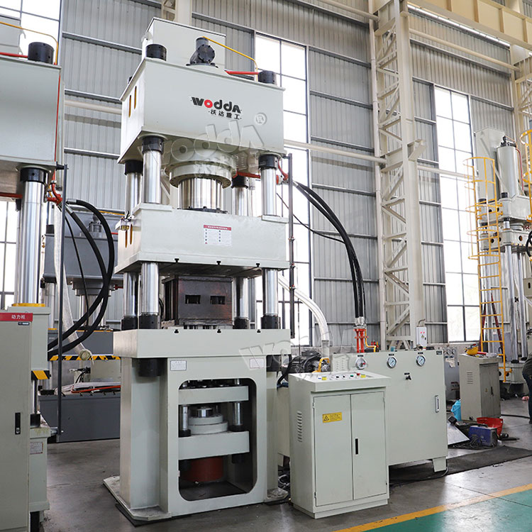 500噸四柱液壓機 500噸四柱液壓機