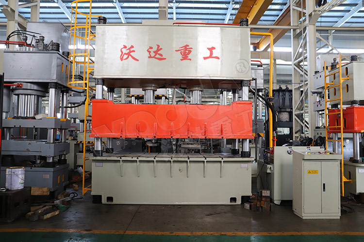 大臺(tái)面315噸汽車內(nèi)飾件液壓機(jī) 大臺(tái)面315噸汽車內(nèi)飾件液壓機(jī)