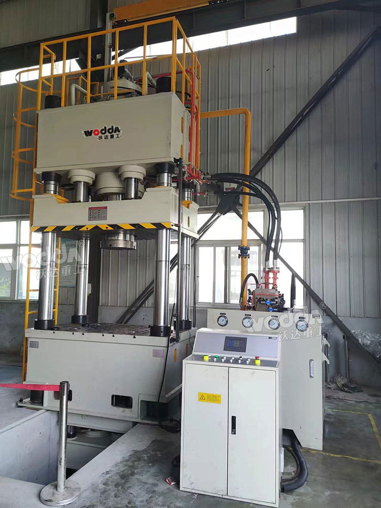 500噸三梁四柱液壓機 500噸三梁四柱液壓機