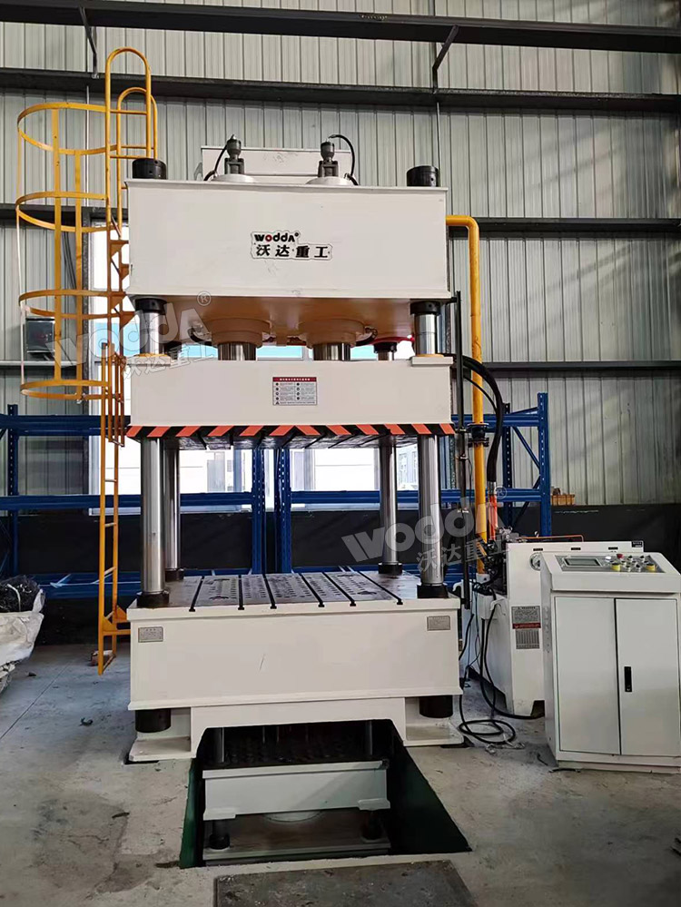 400噸液壓墊拉伸機 400噸液壓墊拉伸機