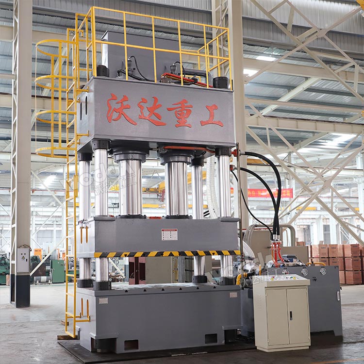 800噸三梁四柱液壓機 800噸三梁四柱液壓機